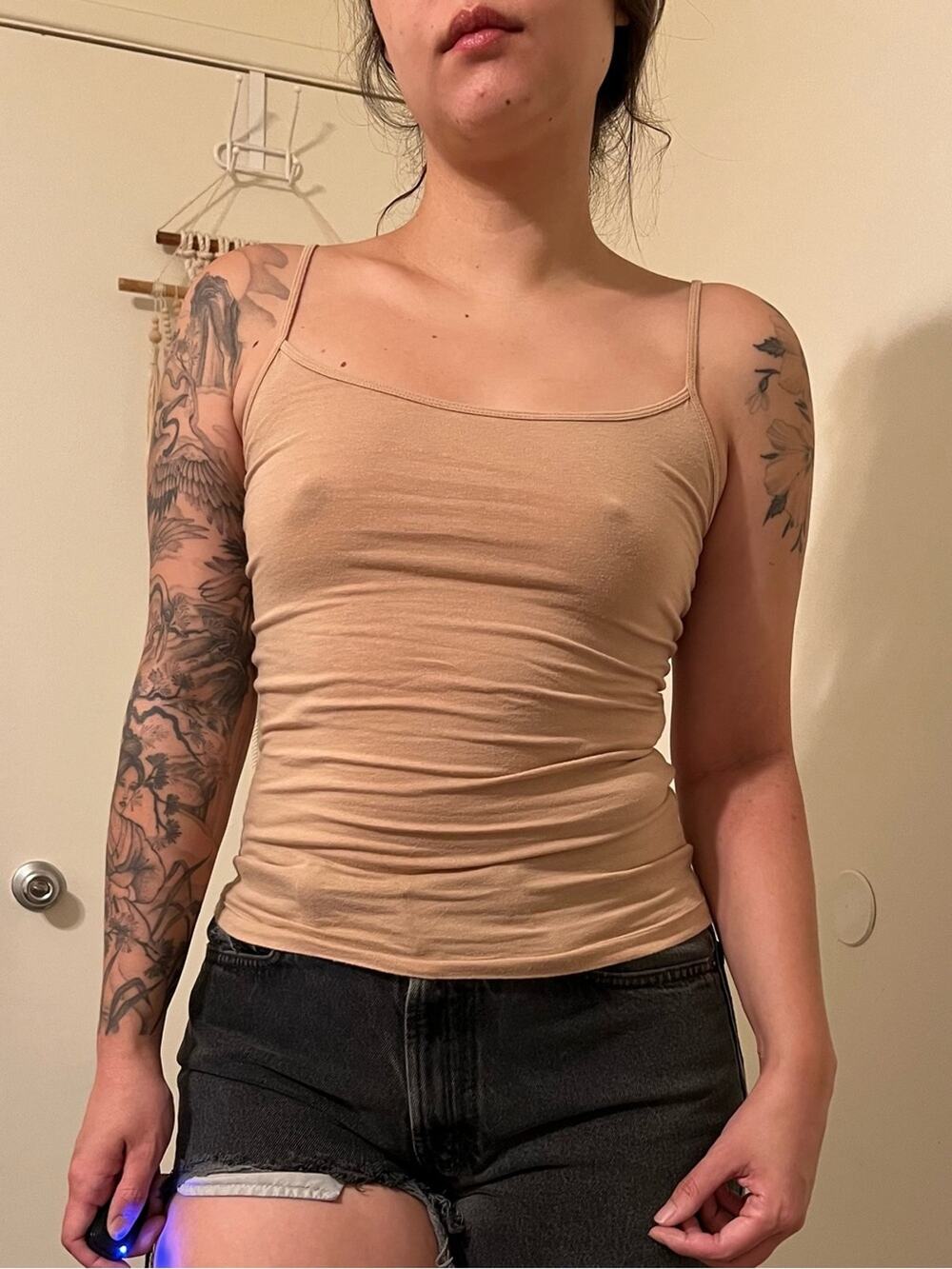 Women’s Nude Slim Fit Spaghetti Strap Tank Top